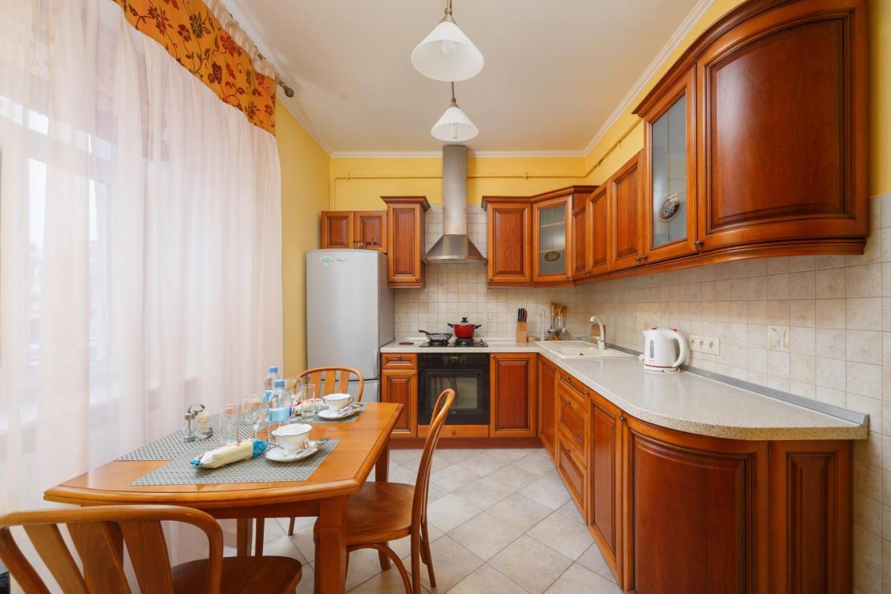 Na Katedralniy Apartment Lviv Ngoại thất bức ảnh